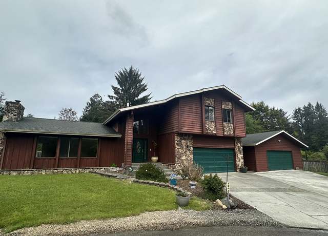 Property at 1244 Adamson Ct, Mckinleyville, CA 95519, 4 beds, 2 baths