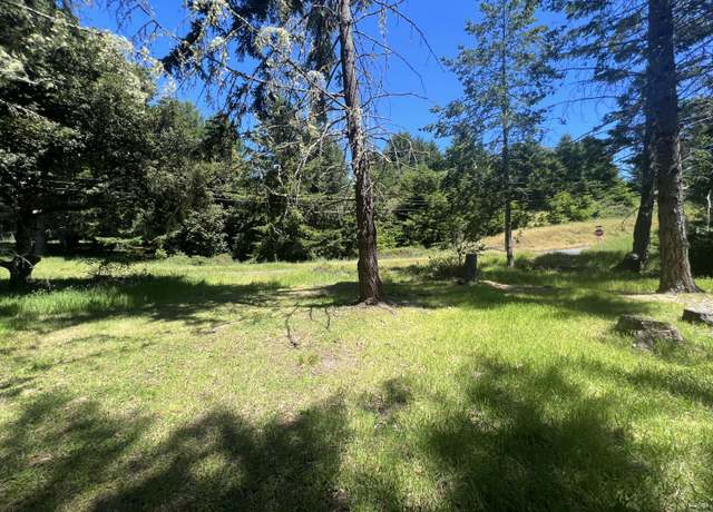 Property at 150 Debbie Ln, Shelter Cove, CA 95589