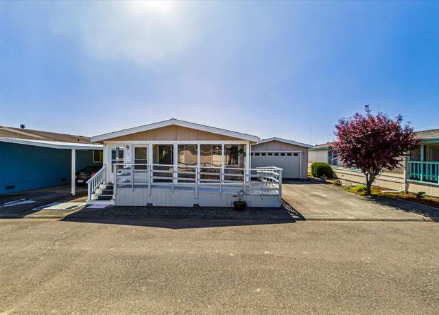 Property at 61 Sunshine Way #61, Eureka, CA 95503, 2 beds, 2 baths