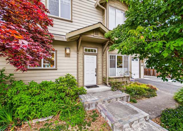 Property at 3220 T St, Eureka, CA 95501, 2 beds, 1 bath