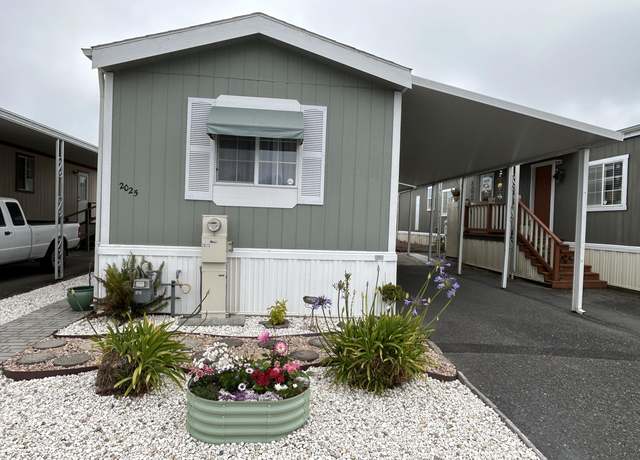 Property at 2025 Hummingbird Dr, Mckinleyville, CA 95519, 2 beds, 2 baths