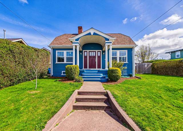 Property at 2615 I St, Eureka, CA 95501, 3 beds, 2 baths