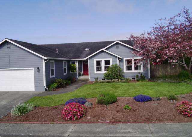 Property at 5340 Bay Pointe Ct, Eureka, CA 95503, 3 beds, 2 baths