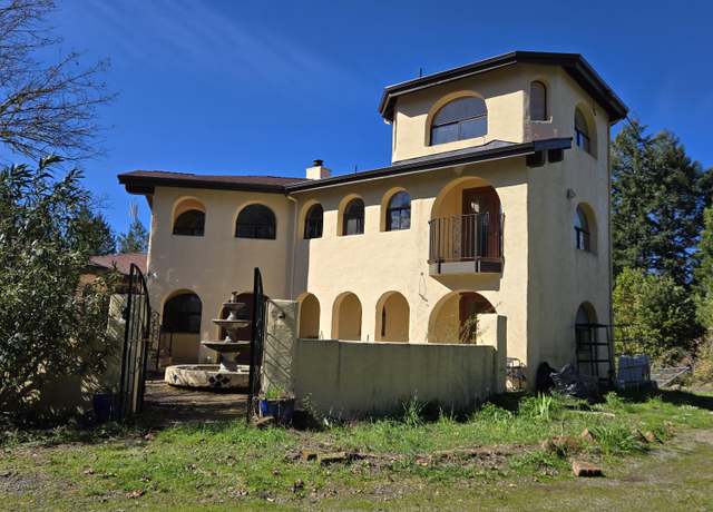 Property at 400 Sanger Ln, Redway, CA 95560, 4 beds, 2 baths
