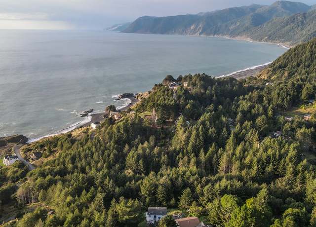 Property at 694 Upper Pacific Dr, Shelter Cove, CA 95589