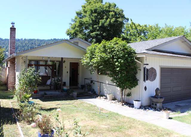 Property at 64 Pacific Ave, Redway, CA 95560, 3 beds, 2 baths