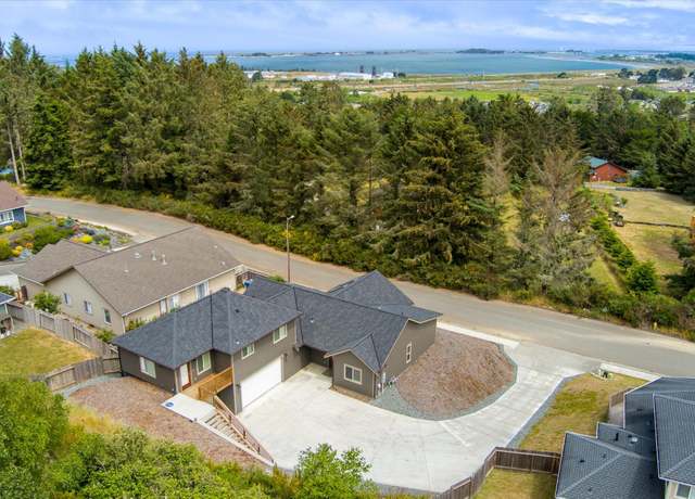 Property at 28 + 30 Blue Spruce Dr, Eureka, CA 95503, 3 beds, 2 baths