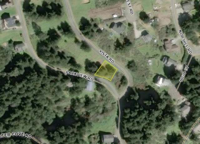 Property at 42 Vista Rd, Shelter Cove, CA 95589