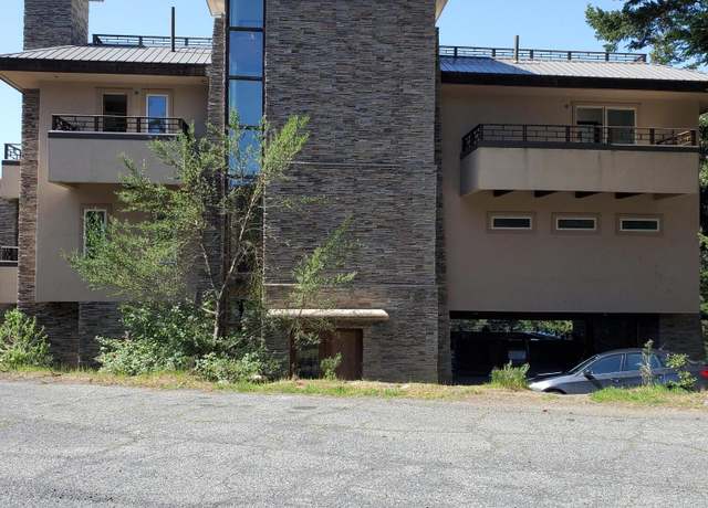 Property at 10 Blueridge Rd, Shelter Cove, CA 95589, 3 beds, 4 baths