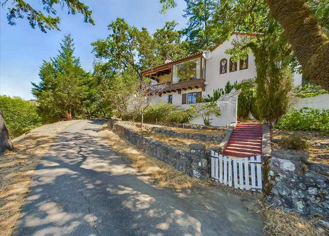 Property at 91 Fairway Dr, Benbow, CA 95542, 5 beds, 4 baths