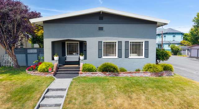 Photo of 2104 G St, Eureka, CA 95501
