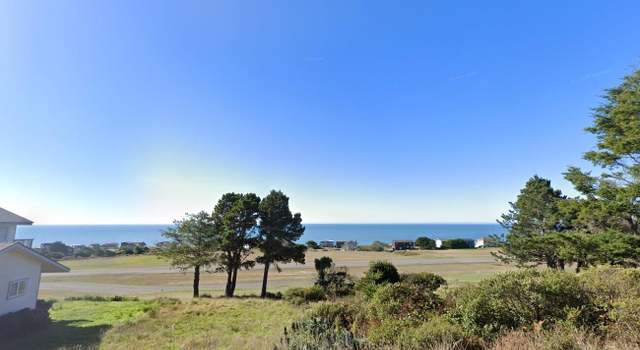 Photo of 1368 Upper Pacific Rd, Whitethorn, CA 95589