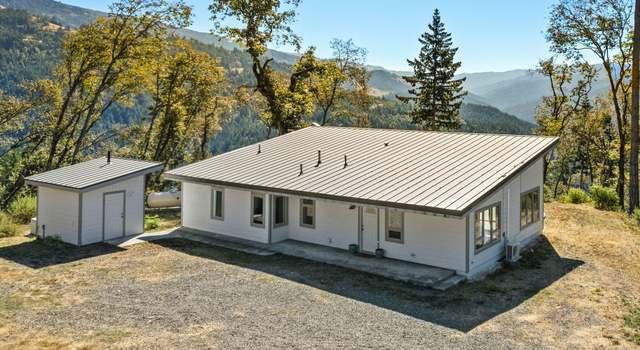 Photo of 1499 Lower Sabertooth Rd, Blue Lake, CA 95525
