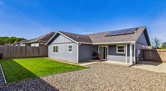 Photo of 401 Kendall Ct, Fortuna, CA 95540