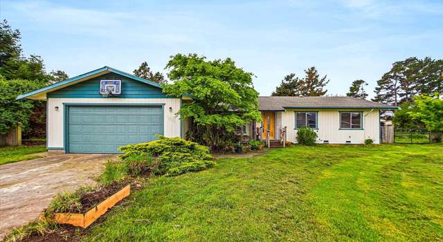 Photo of 3248 Graybrook Ln, Hydesville, CA 95547