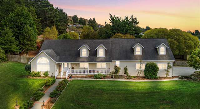 Photo of 3612 Sunset View Dr, Fortuna, CA 95540