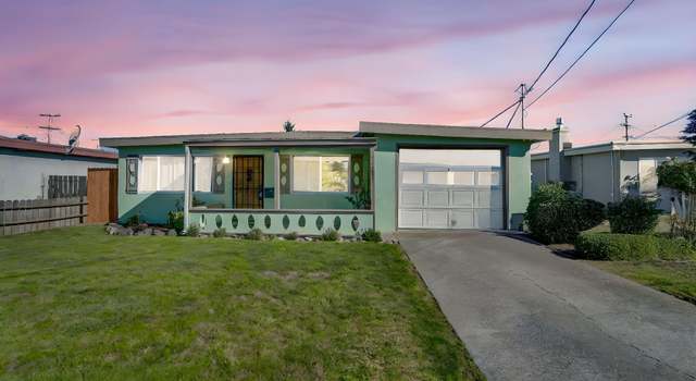 Photo of 1319 Newburg Rd, Fortuna, CA 95540