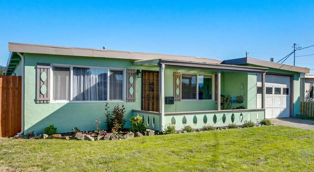 Photo of 1319 Newburg Rd, Fortuna, CA 95540