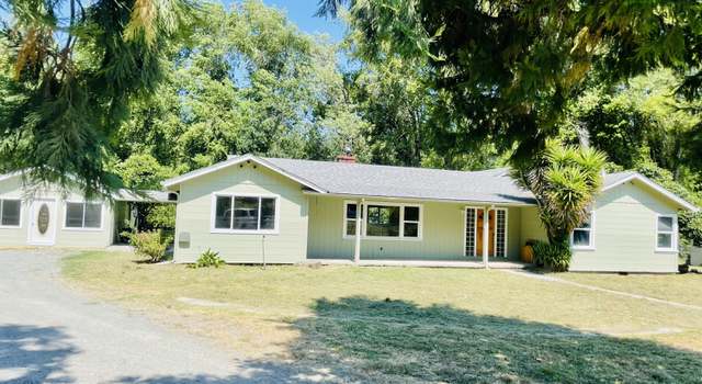 Photo of 3984 Redwood Dr, Redway, CA 95560