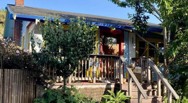 Photo of 1337 J St, Arcata, CA 95521