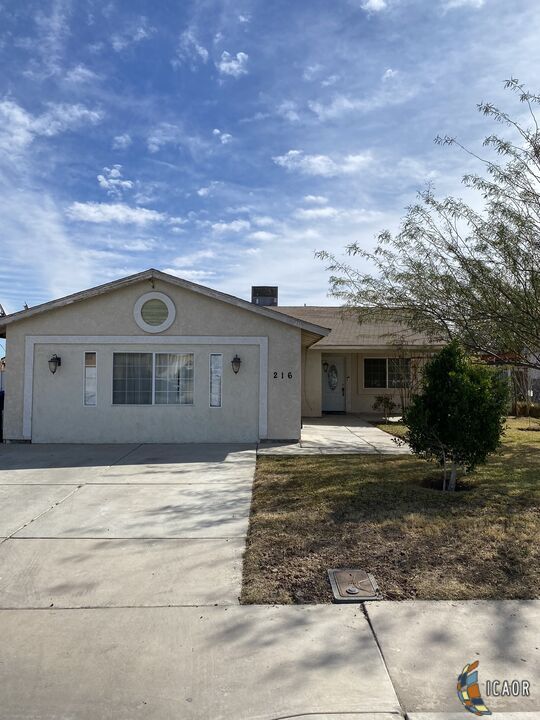 216 Paseo DE SU Alteza, CALEXICO, CA 92231 | MLS# 22132483IC | Redfin