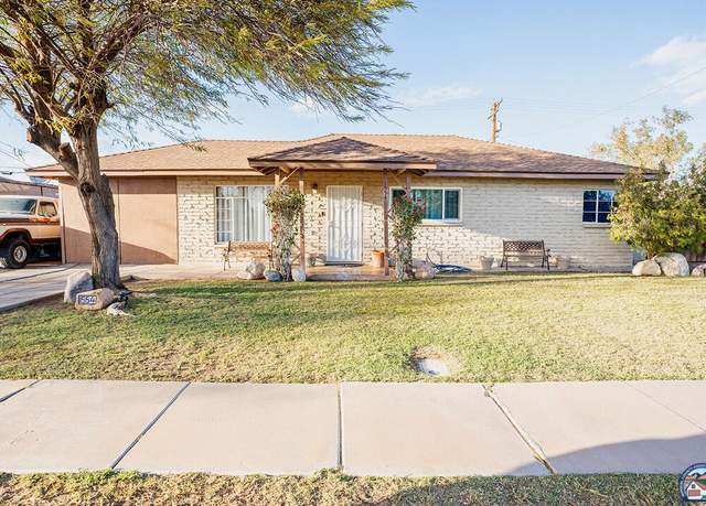 Property at 1554 W Hamilton Ave, El Centro, CA 92243, 3 beds, 2 baths