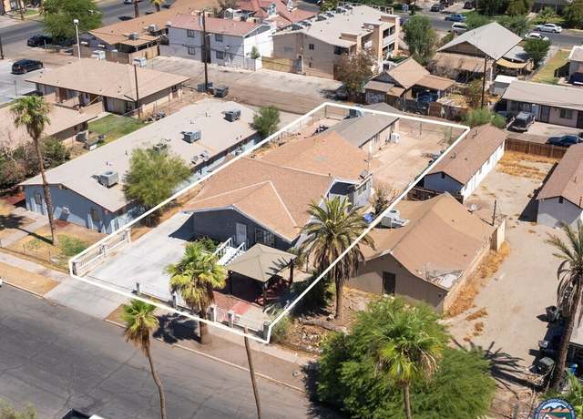Property at 566 W Brighton Ave, El Centro, CA 92243, 5 beds, 3 baths