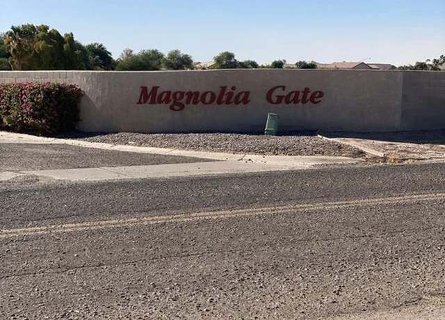 Property at 1478 Magnolia Cir, El Centro, CA 92243