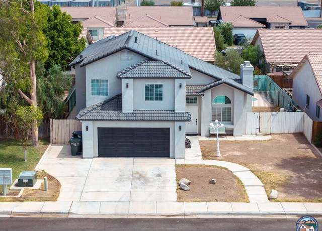 Property at 431 Trail Creek Dr, Imperial, CA 92251, 4 beds, 2.5 baths