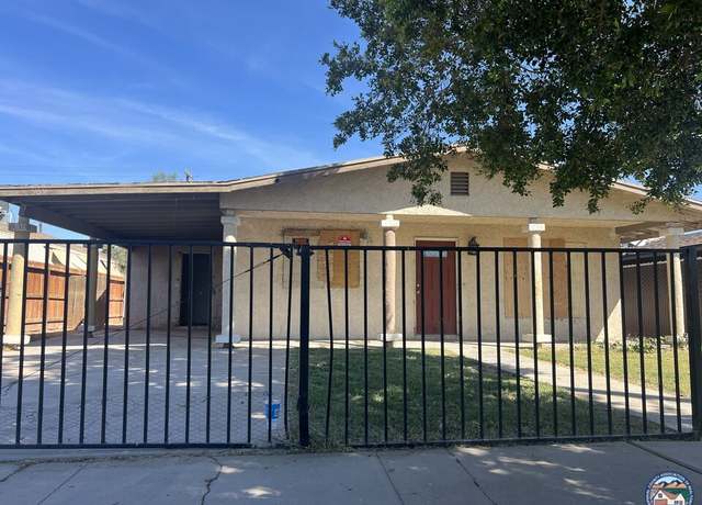 Property at 969 Ea K St, Brawley, CA 92227, 6 beds, 4 baths