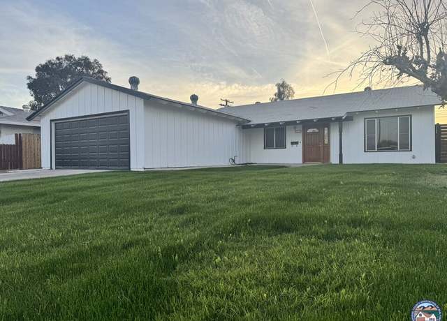 Property at 1152 S 18th St, El Centro, CA 92243, 4 beds, 2 baths