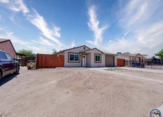 Property at 932 W L Moreno St, Calexico, CA 92231, 3 beds, 1 bath