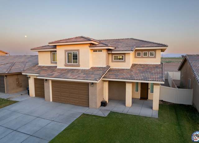 Property at 35 W Mallard St, Heber, CA 92249, 5 beds, 3 baths