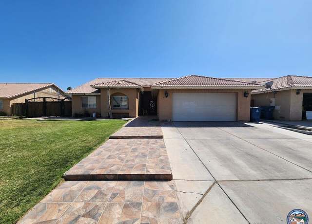 Property at 294 Winchester Ln, Imperial, CA 92251, 4 beds, 2 baths
