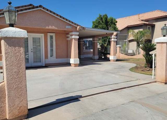 Property at 1049 Horizon St, Calexico, CA 92231, 5 beds, 3 baths