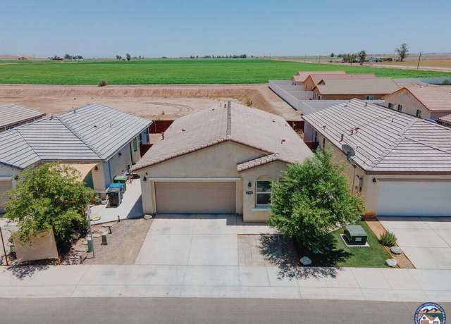 Property at 2704 Meadowbrook Dr, Imperial, CA 92251, 3 beds, 2 baths