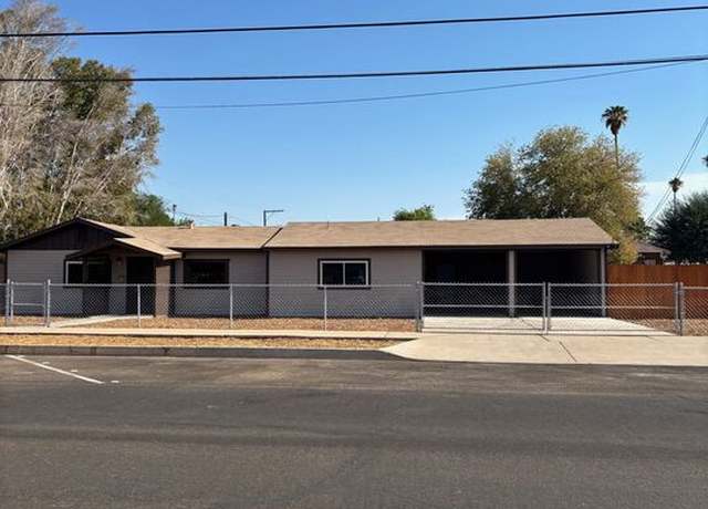 Property at 218 E 7th St, Holtville, CA 92250, 3 beds, 2 baths