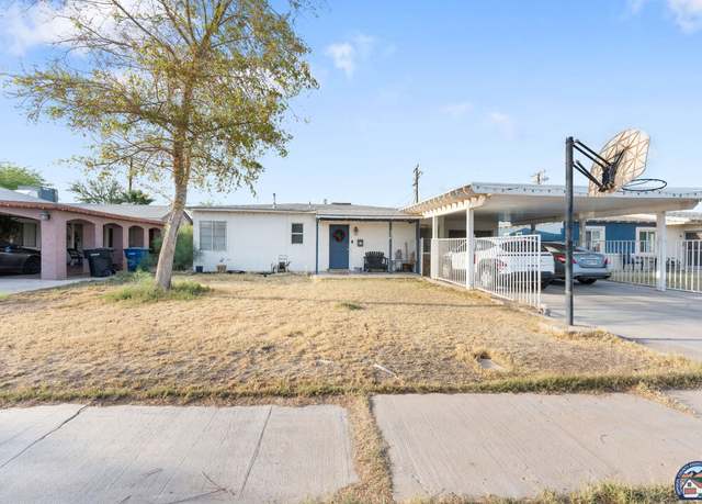 Property at 552 Yucca Dr, El Centro, CA 92243, 4 beds, 2 baths