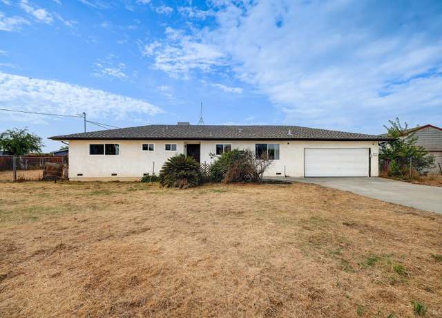 Property at 4261 Avenue 368 Ave, Kingsburg, CA 93631, 3 beds, 2 baths