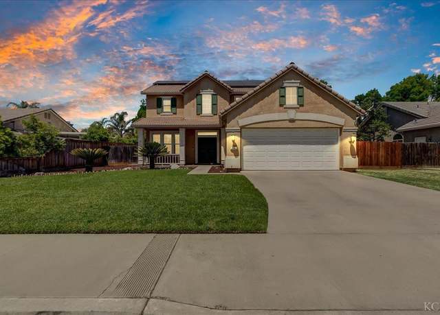 Property at 992 W Windsor Dr, Hanford, CA 93230, 4 beds, 3 baths