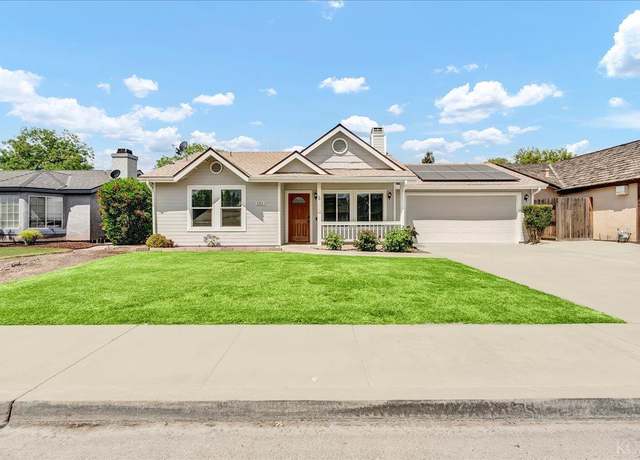Property at 2724 Pine Castle Dr, Hanford, CA 93230, 3 beds, 2 baths