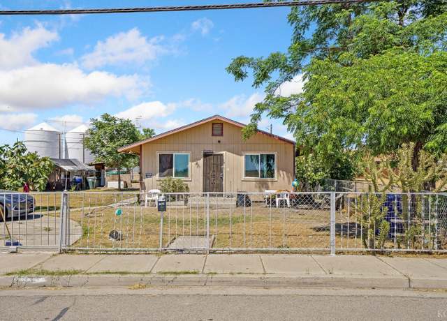 Property at 1012 Pickerell Ave, Corcoran, CA 93212, 4 beds, 2 baths