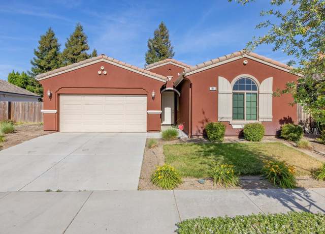 Property at 3046 S Kennedy St, Visalia, CA 93292, 3 beds, 2 baths