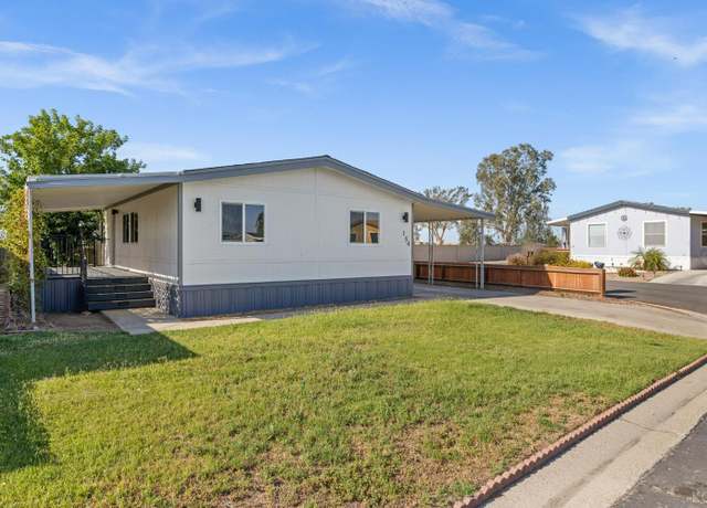 Property at 900 Rankin Rd, Tulare, CA 93274, 3 beds, 2 baths