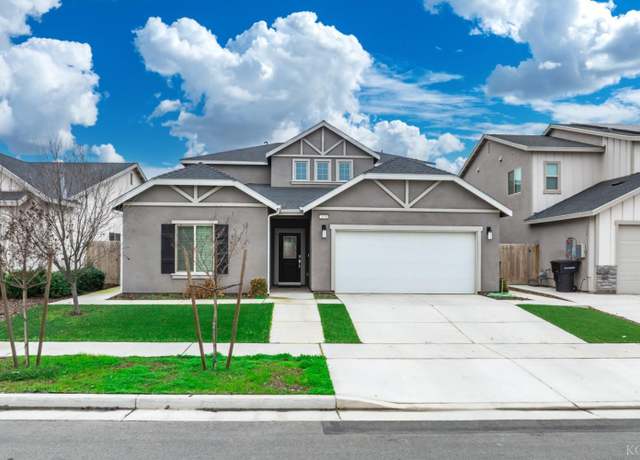 Property at 2030 N Sherman St, Hanford, CA 93230, 4 beds, 3 baths