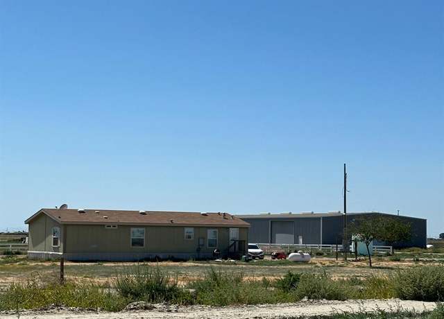Property at 17094 Kansas Ave, Lemoore, CA 93245, 3 beds, 2 baths