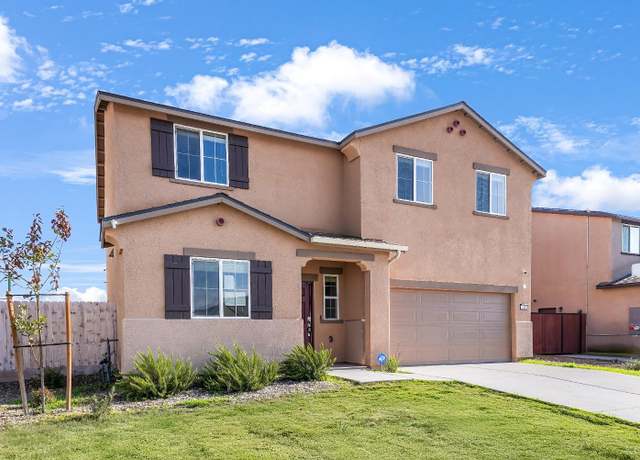 Property at 348 S Orange Ave, Reedley, CA 93654, 5 beds, 3 baths