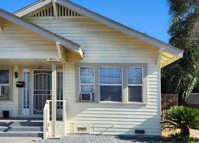 Property at 129 E Elm St, Hanford, CA 93230, 2 beds, 1 bath