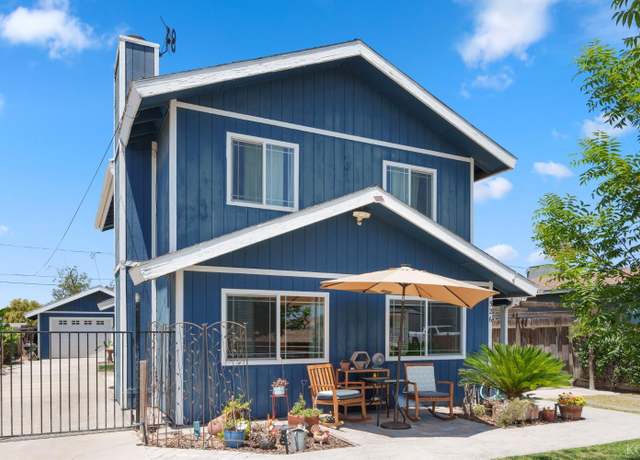 Property at 526 Josephine Ave, Corcoran, CA 93212, 3 beds, 2 baths