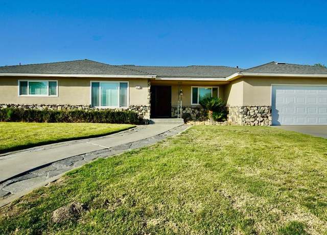 Property at 964 Greenfield Ave, Hanford, CA 93230, 3 beds, 2.5 baths